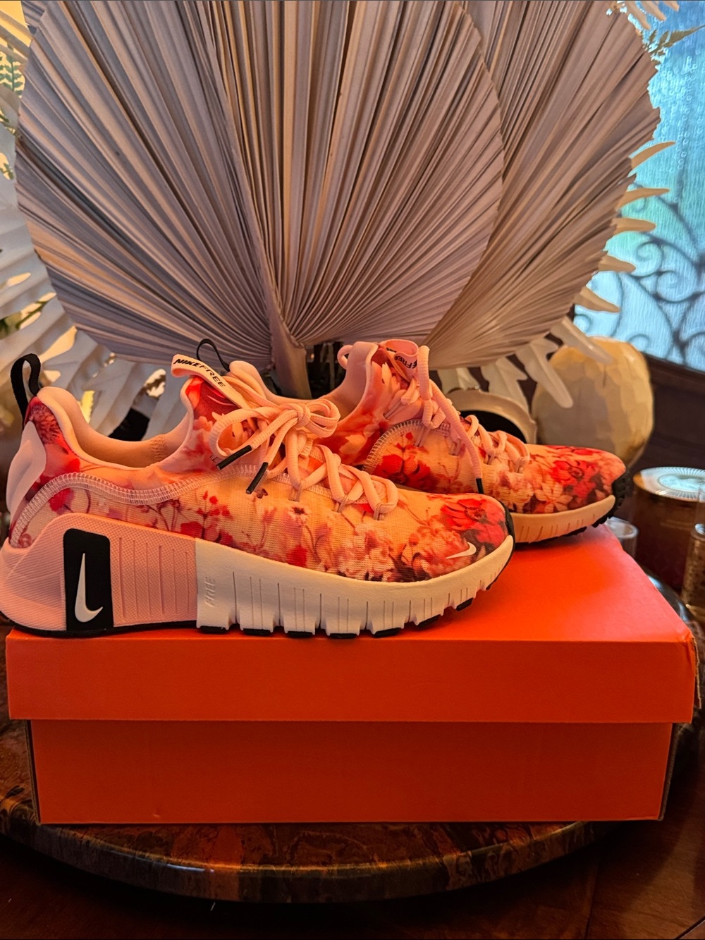 Nike Free Metcon 6 AMP Women's Workout Shoes - Picture 1 of 7